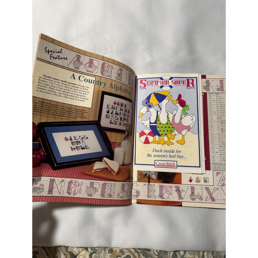 Lot of 7 Vintage Cross Stitch & Country Crafts Magazines 1987-1989 Patterns - Picture 4 of 14